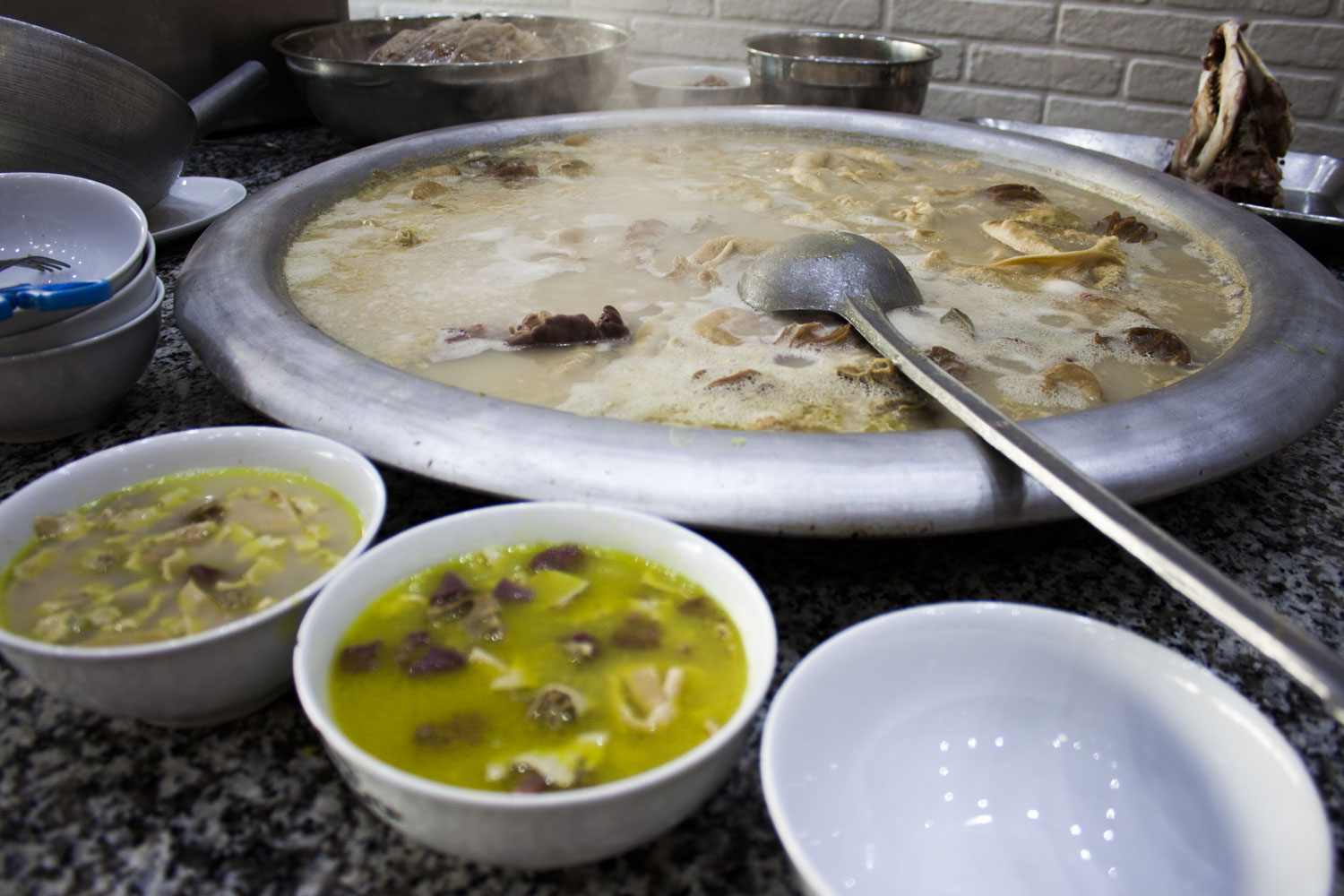 کله پاچه غذای سنتی ایران